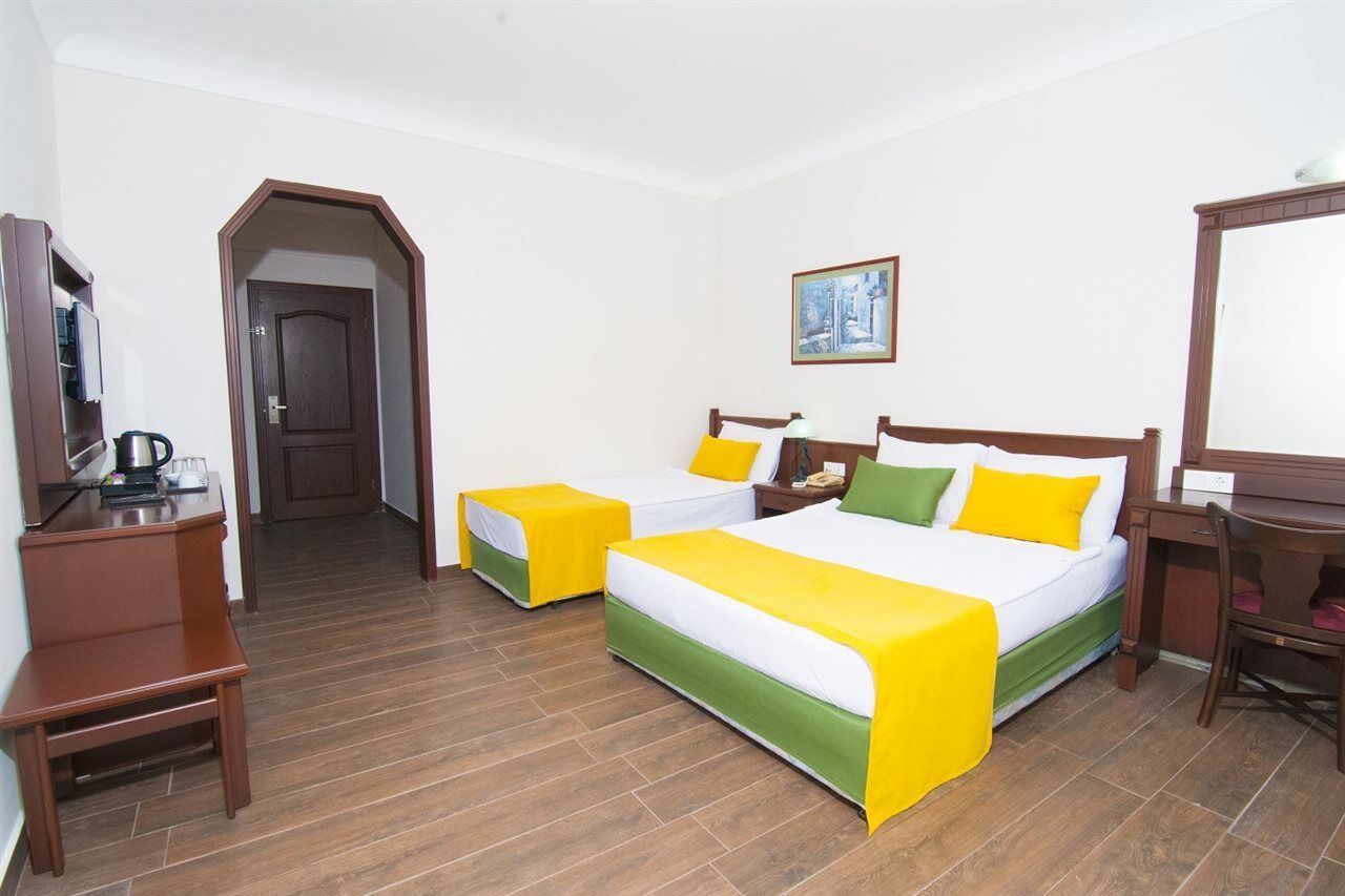 Land Of Paradise Beach Hotel Alanya Exterior photo